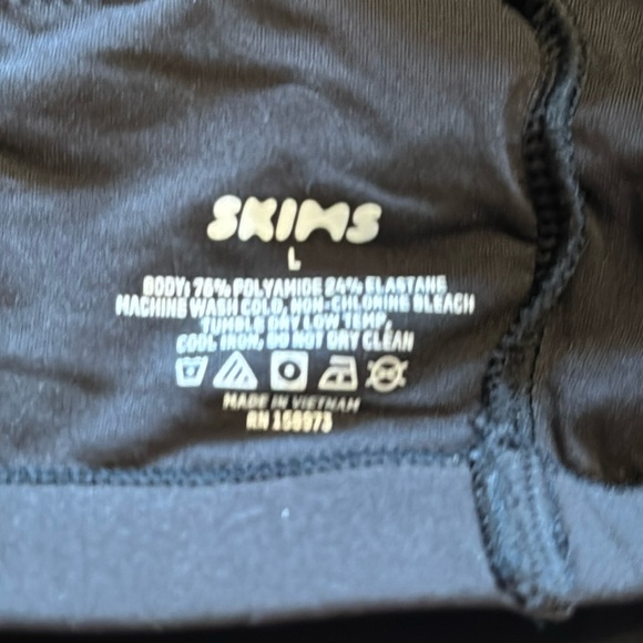 SKIMS FITS EVERYBODY RACERBACK BRALETTE ONYX - Picture 9 of 10